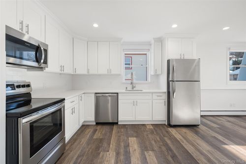 4-103 Croton Ave, Ossining, NY, 10562-4211 | Card Image