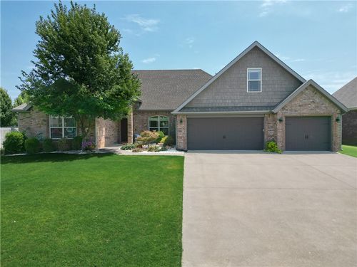 5401 S 61st St, Rogers, AR, 72758-8241 | Card Image
