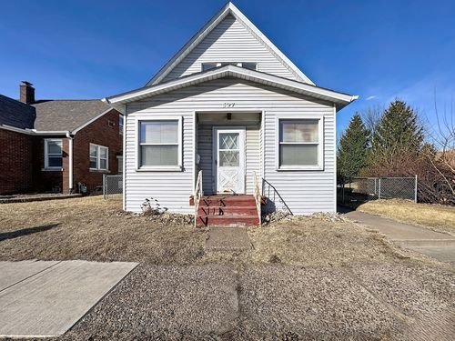 527 19th Ave, Moline, IL, 61265-3761 | Card Image