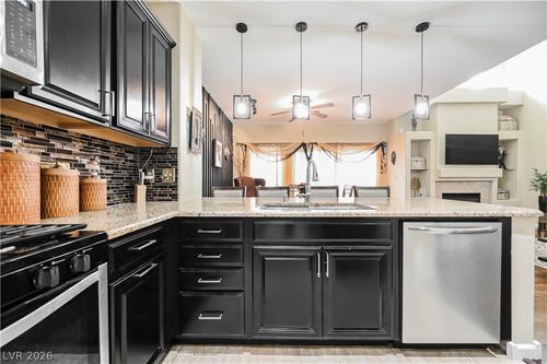 5975 Sunlight Garden Way, Las Vegas, NV, 89118-1387 | Card Image