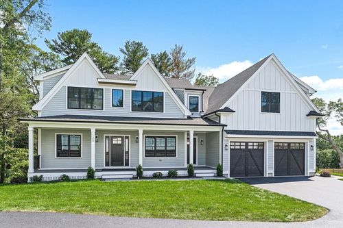 129 Lawton Rd, Needham, MA, 02492-4136 | Card Image