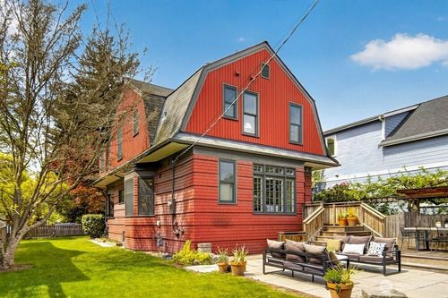 610 16th Ave E, Seattle, WA, 98112-3914 | Card Image