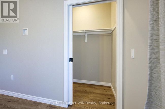 103 Broomers Crescent, Townhouse with 2 bedrooms, 2 bathrooms and 3 parking in Wellington North (Mount Forest) ON | Image 29