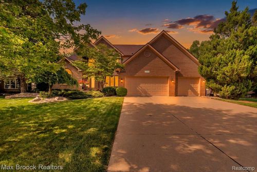 40800 N Northville Trl, Northville, MI, 48168-3244 | Card Image
