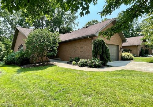 3731 Mercedes Pl, Canfield, OH, 44406-8125 | Card Image