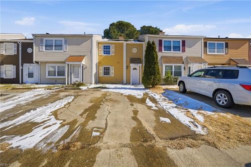 754 Spence Cir, Virginia Beach, VA, 23462-4862 | Card Image