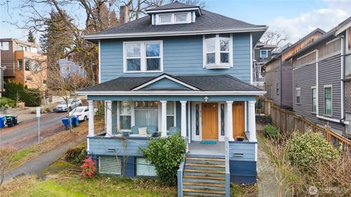 834 15th Ave, Seattle, WA, 98122-4518 | Card Image