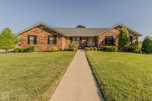1720 Georgetown Circle, Paragould, AR, 72450 | Card Image