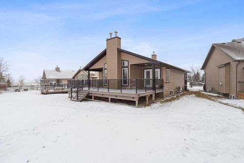 10 Speargrass Blvd, Carseland, AB, T0J | Card Image