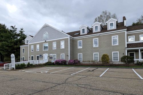 914-36 Country Club Rd, Gilford, NH, 03249-6978 | Card Image