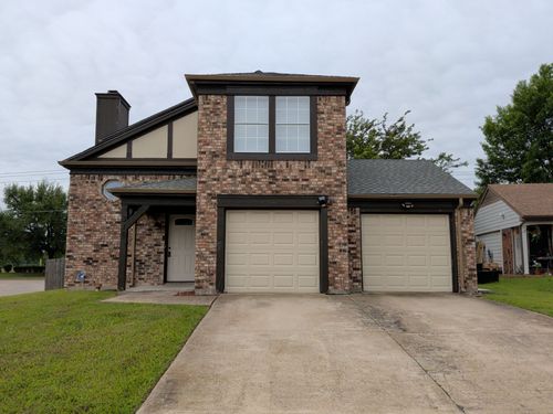 318 Spanish Moss Dr, Arlington, TX, 76018-1541 | Card Image
