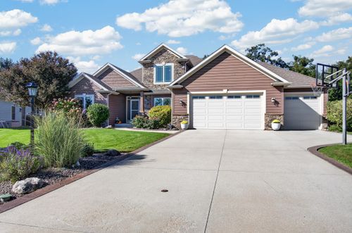 9446 Ashbury Ln, PLEASANT PRAIRIE, WI, 53158-2111 | Card Image