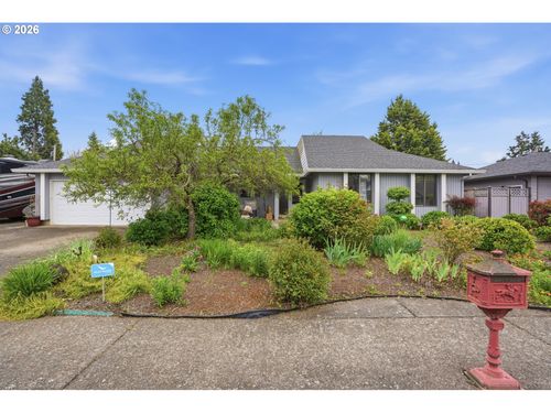 342 Mclaughlin Dr, Woodburn, OR, 97071-4510 | Card Image