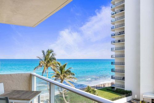 505-5440 N Ocean Dr, Riviera Beach, FL, 33404-2528 | Card Image