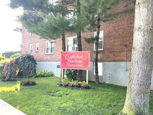 apt-5c-22 Mulford Pl, Hempstead, NY, 11550-2109 | Card Image
