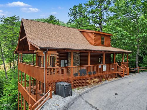 1944 Mountain Way, Sevierville, TN, 37876 | Card Image