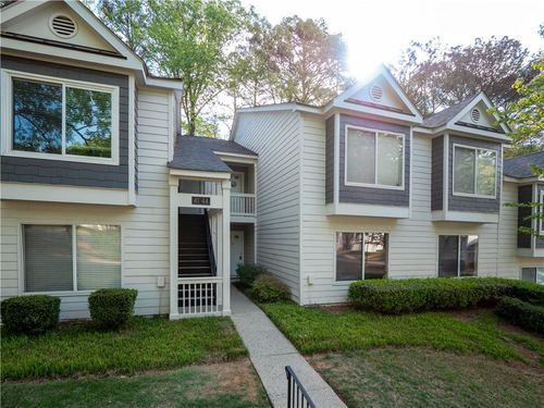 43 Arbor End Se, Smyrna, GA, 30080-8072 | Card Image