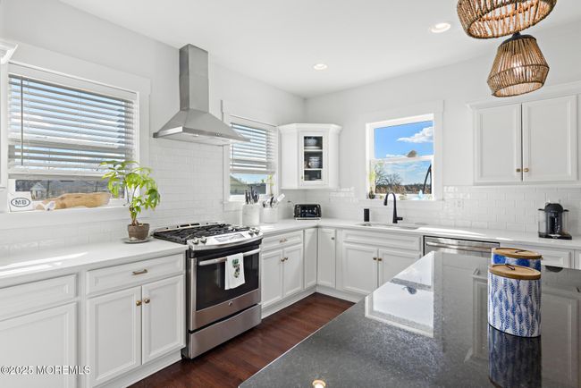 52 Riverdale Ave, House other with 3 bedrooms, 3 bathrooms and null parking in Monmouth Beach NJ | Image 29