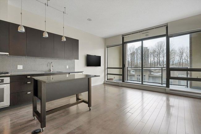 415 - 121 Brew Street, Condo with 1 bedrooms, 1 bathrooms and 1 parking in Port Moody BC | Image 3