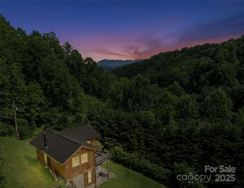 1222 Lotties Creek Rd, Burnsville, NC, 28714 | Card Image