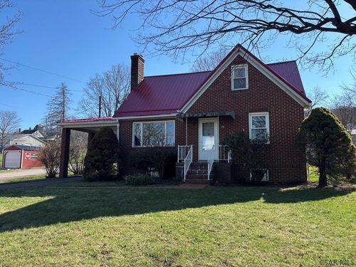 145 Grant St, Salisbury, PA, 15558-3001 | Card Image