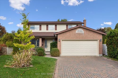 {{alt}} | Card Image