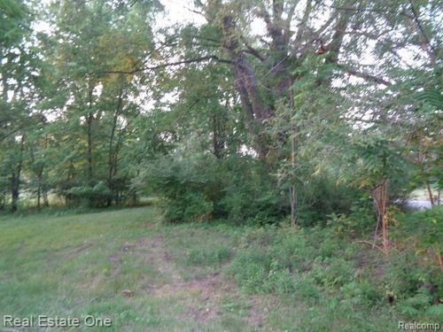 14549 Dacosta St, Detroit, MI, 48223-1826 | Card Image