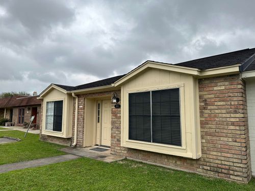 5830 Meadow Way, Beaumont, TX, 77707-1832 | Card Image