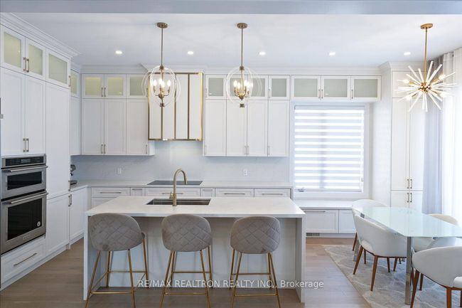 7 Maple Fields Cir, House other with 5 bedrooms, 4 bathrooms and 2 parking in Aurora ON | Image 15