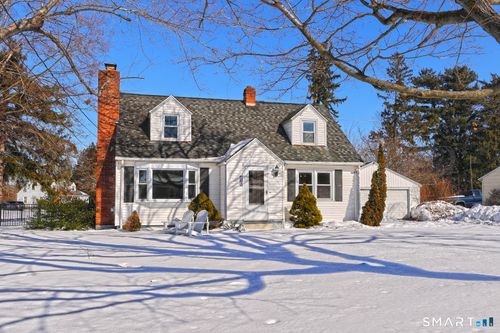 10 Hemingway Rd, North Haven, CT, 06473-3737 | Card Image