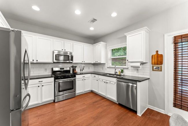 5901 Cobblestone Creek Cir, House other with 4 bedrooms, 3 bathrooms and null parking in MABLETON GA | Image 14