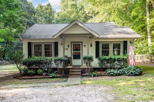 530 Wilmot Trl, Gastonia, NC, 28056-8801 | Card Image