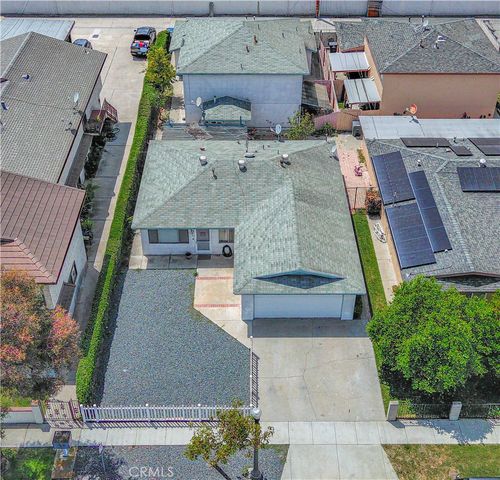 10921 Walnut St, Los Alamitos, CA, 90720-2345 | Card Image