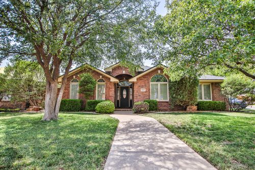 10202 Vicksburg Ave, Lubbock, TX, 79424-5737 | Card Image