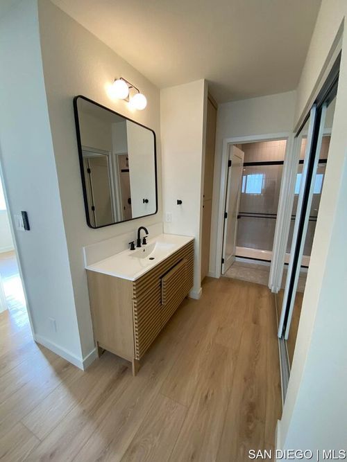 apt-d-4455 Illinois St, San Diego, CA, 92116-4319 | Card Image