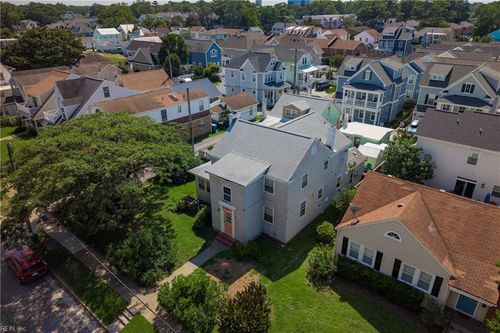 4-2414 Arctic Ave, Virginia Beach, VA, 23451-3253 | Card Image