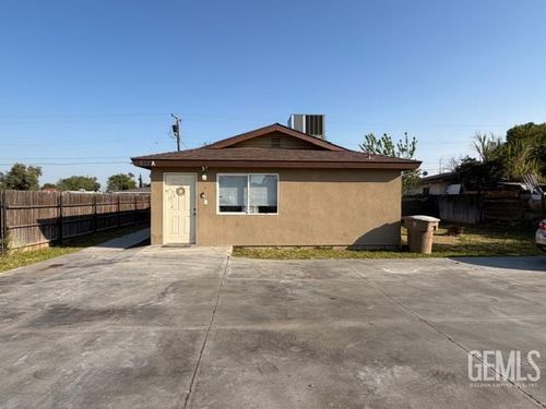 614 E 9th St, Bakersfield, CA, 93307-1114 | Card Image