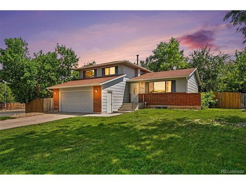 2301 Ryeland Ct, Fort Collins, CO, 80526-1210 | Card Image