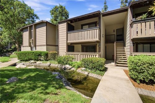 69-20702 El Toro Rd, Lake Forest, CA, 92630-6108 | Card Image