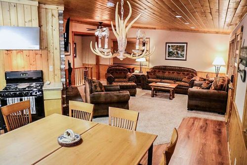 52854 Balsam Dr, Oakhurst, CA, 93644 | Card Image