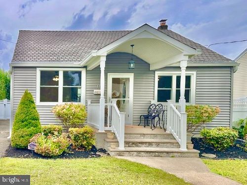 11 Macarthur Ave, Spotswood, NJ, 08884-2304 | Card Image