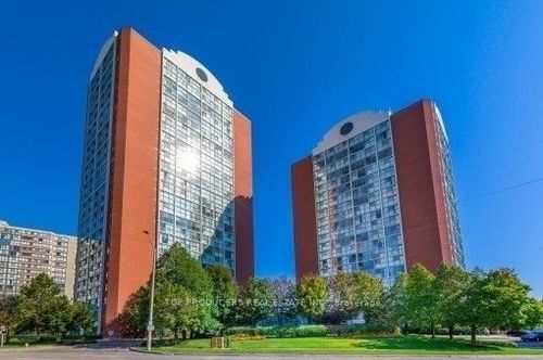 2706-4205 Shipp Dr, Mississauga, ON, L4Z2Y9 | Card Image