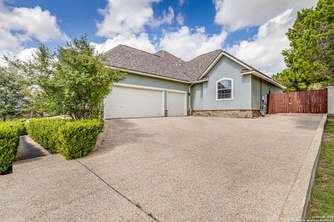 21903 Roan Blf, House other with 6 bedrooms, 5 bathrooms and null parking in San Antonio TX | Image 46