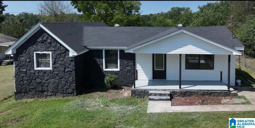 1011 Rose St, Oneonta, AL, 35121-2311 | Card Image