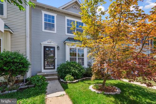 9205 Ridgefield Cir, FREDERICK, MD, 21701-6744 | Card Image