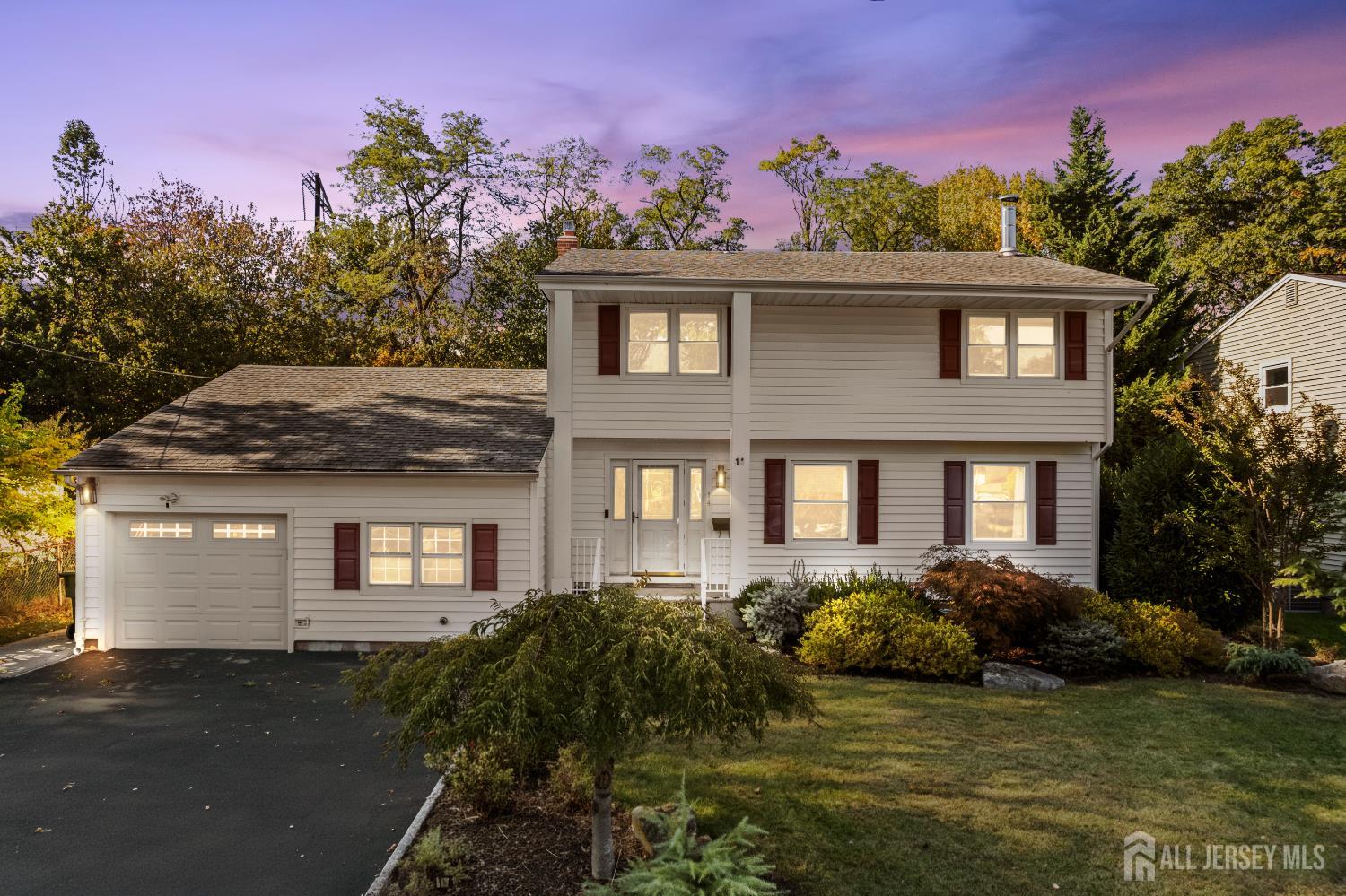 Residential in Edison