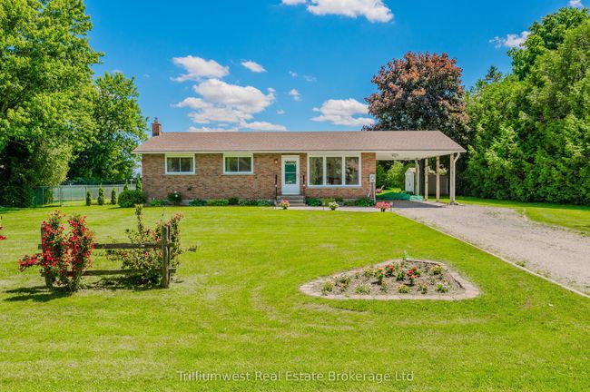 21 Emma St, House other with 3 bedrooms, 2 bathrooms and 4 parking in Princeton ON | Image 4