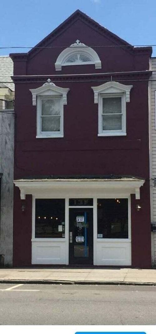 b-137 Calhoun St, Charleston, SC, 29401-3556 | Card Image