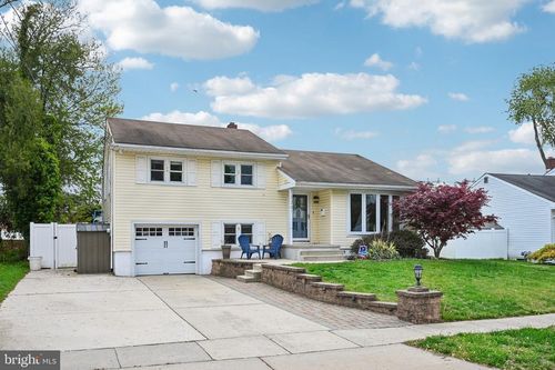 129 Valley Run Dr, CHERRY HILL, NJ, 08002-3046 | Card Image