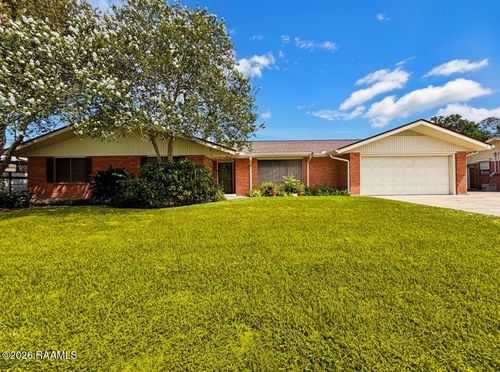 803 Hilda St, Morgan City, LA, 70380-1731 | Card Image